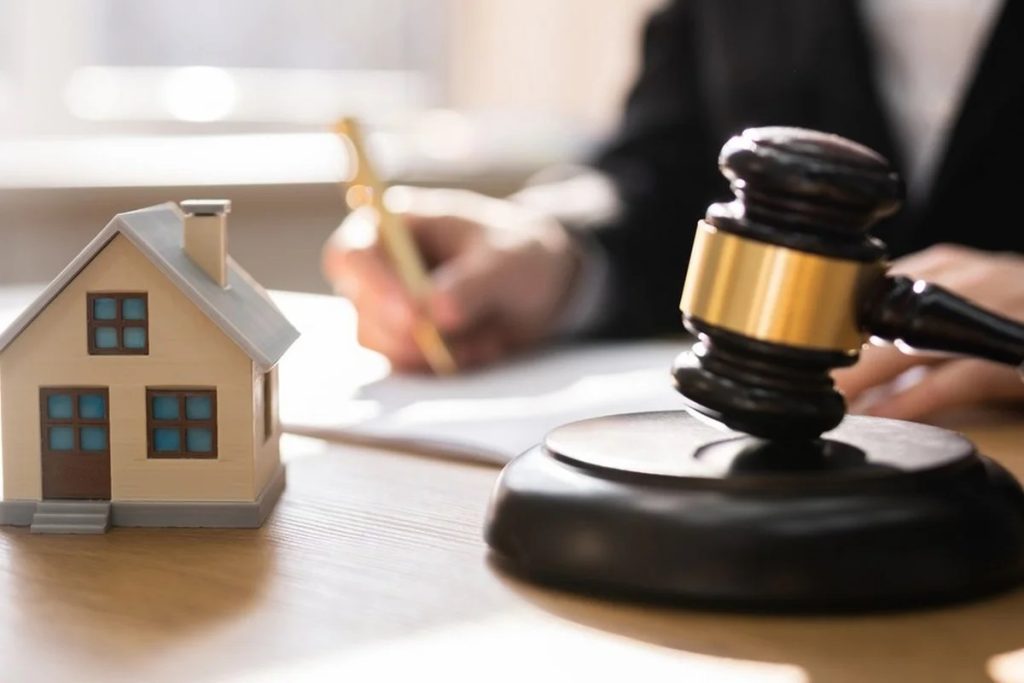 Our parents schenking two apartments to us